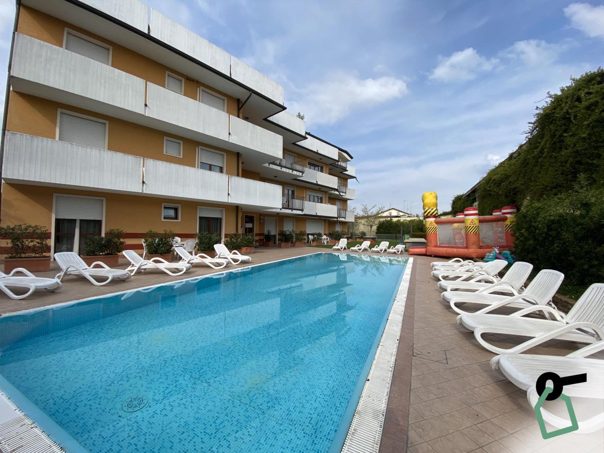 Hotiday Residence Garda Peschiera del Garda Luaran gambar